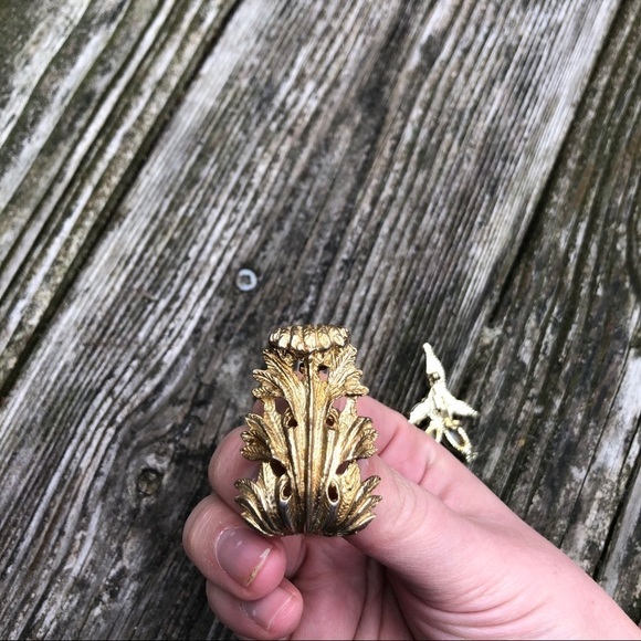 Vintage Clown and Metal Brooch Pin Bundle - Picture 4 of 4